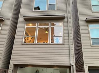194 Harvard St, Houston, TX 77007