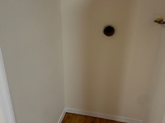 2nd image of 342-344 Hawthorne Ave #1