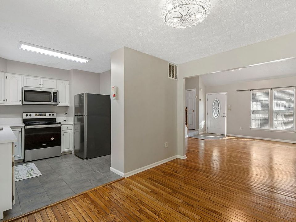 2nd image of 3184 Ebbtide Dr