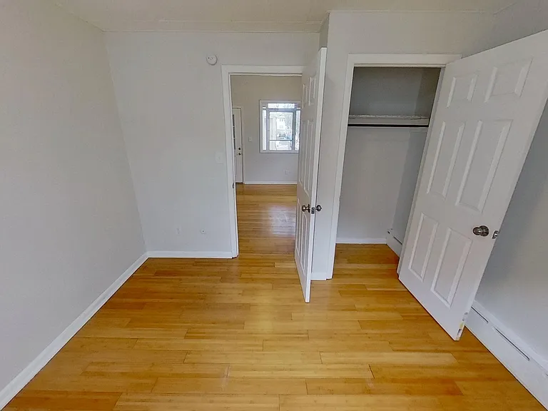 420 Delaware Ave — Photo 13