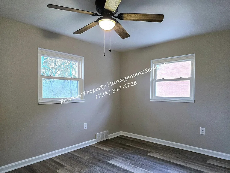 3216 Brodhead Rd — Photo 11