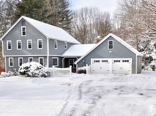 28 Heather Ln, North Granby, CT 06060