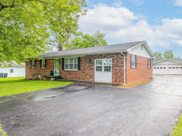 228 Country Dr, Marion, KY 42064