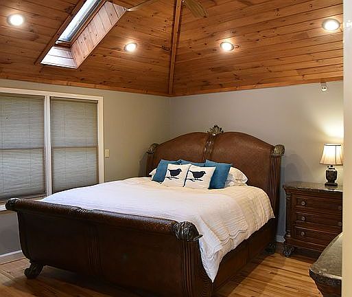 Large Master bedroom suite
