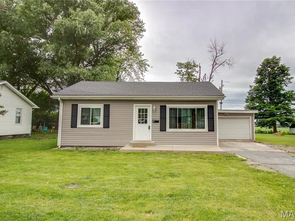 155 Roberts St, Jerseyville, IL 62052