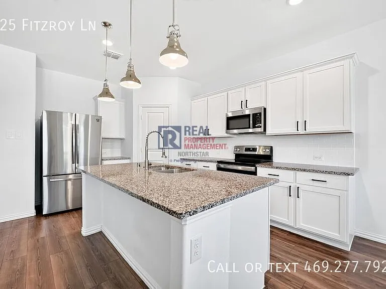 625 Fitzroy Ln — Photo 16