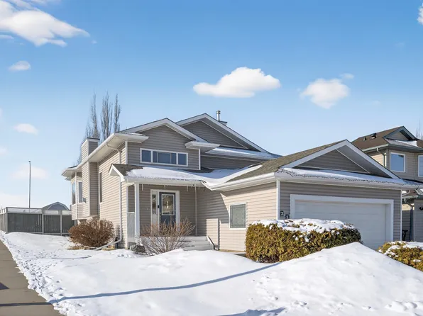 21 Halverson Ct, Spruce Grove, AB T7X 4P7