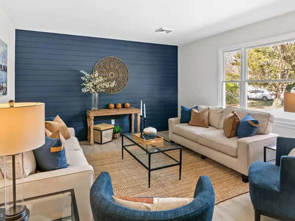 1104 Harrison Ave, Saint Michaels, MD 21663