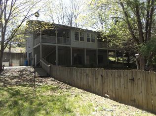 3197 Poplar Hill Dr, Dugspur, VA 24325