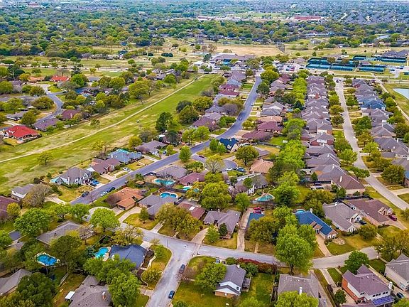 4th image of 1023 Chasemore Dr