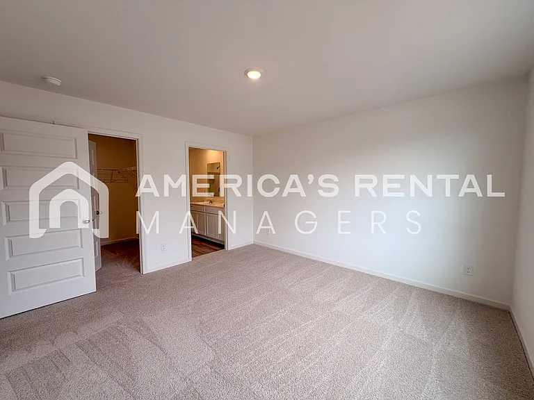 2127 Addison Way SW — Photo 8