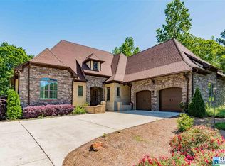 113 Courtyard Dr, Chelsea, AL 35043