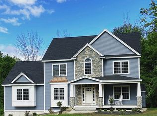 16 Blackstone Cir, Pelham, NH 03076