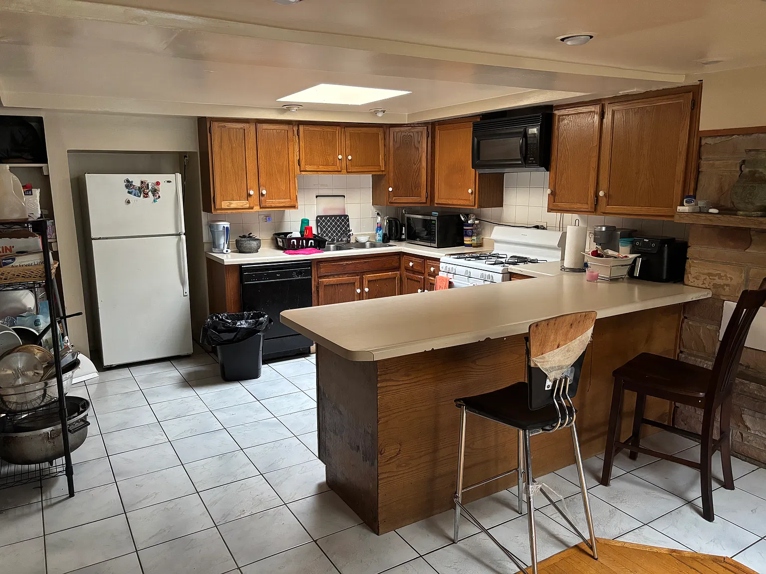 3 bed, $2,600 — Photo 3