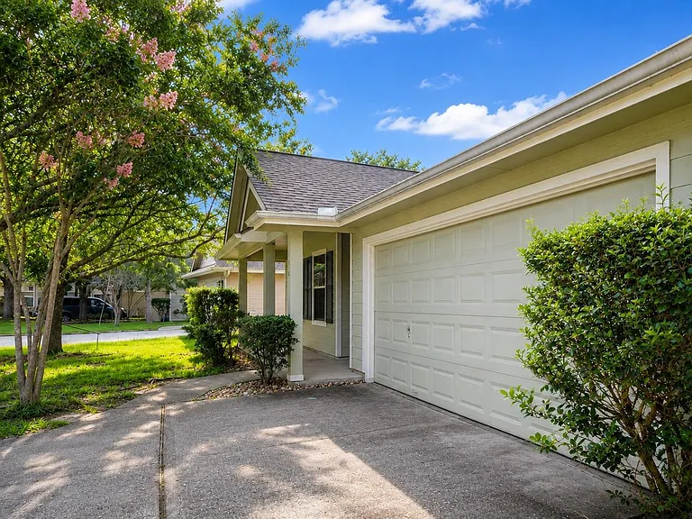 146 N Vesper Bend Cir — Photo 3
