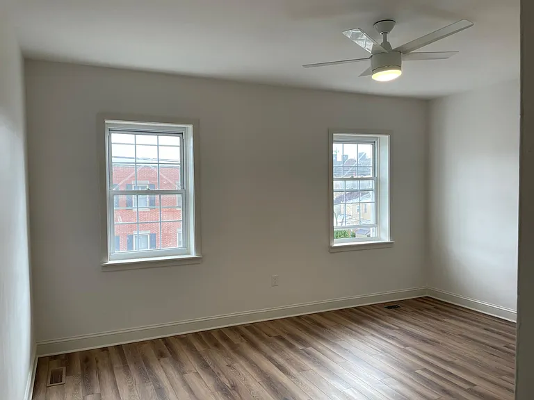 1122 E Palmer St #B — Photo 15