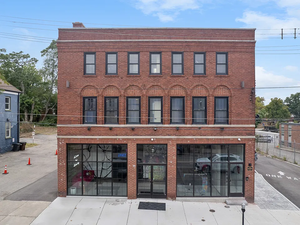 6011 Madison Rd #5
