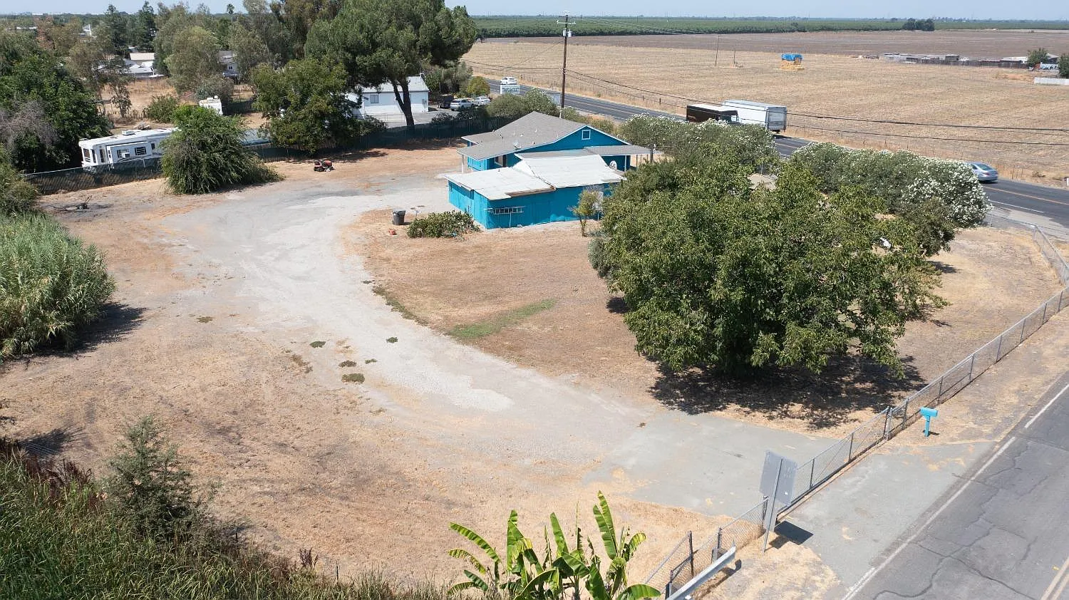 6255 Kaiser Rd photo 1