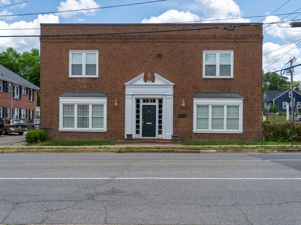 816 William St APT D