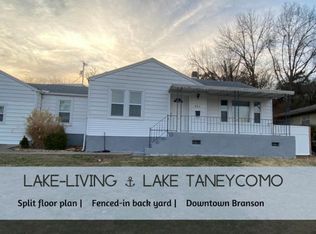 527 Eiserman Ave, Branson, MO 65616