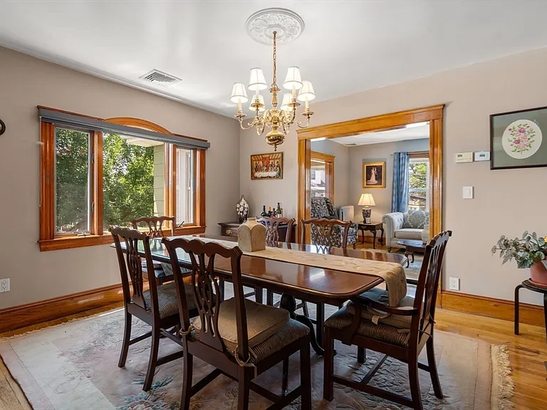48 Chandler St #48 — Photo 7