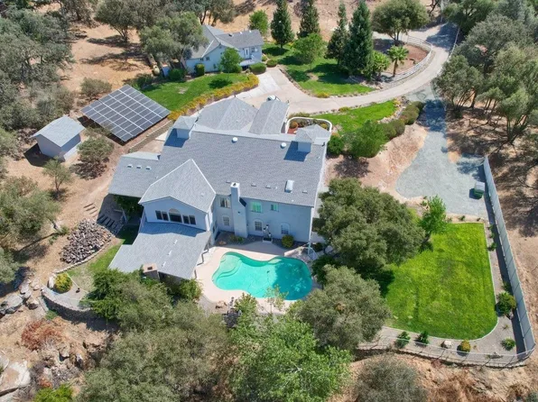 45858 Old Corral Rd, Coarsegold, CA 93614