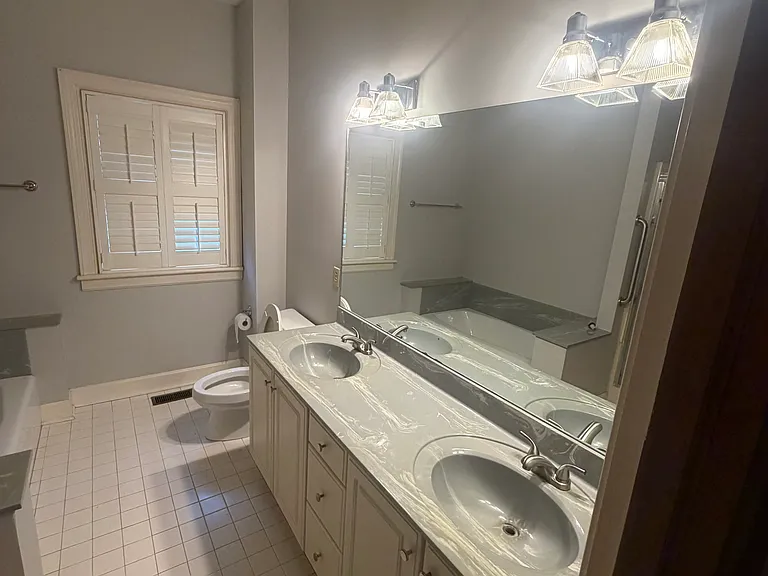 1610 Montgomery Ave #2 — Photo 13