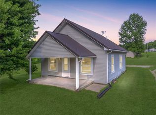 304 W 4th St, Pattonsburg, MO 64670