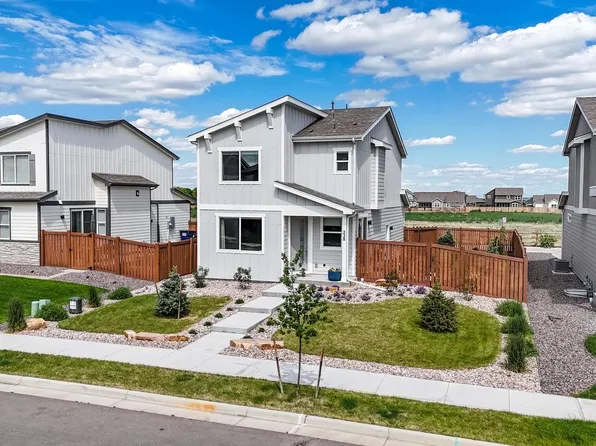 228 E 4th St, Berthoud, CO 80513