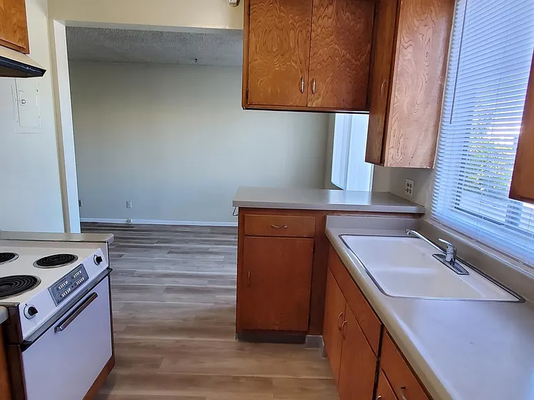 2100 Artesia Blvd #1 — Photo 7