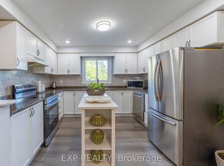 137 Nickolas Cres, Cambridge, ON N3C3L7