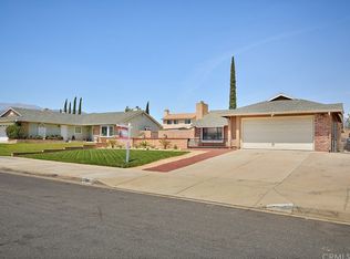 1584 W Candlewood Ave, Rialto, CA 92377