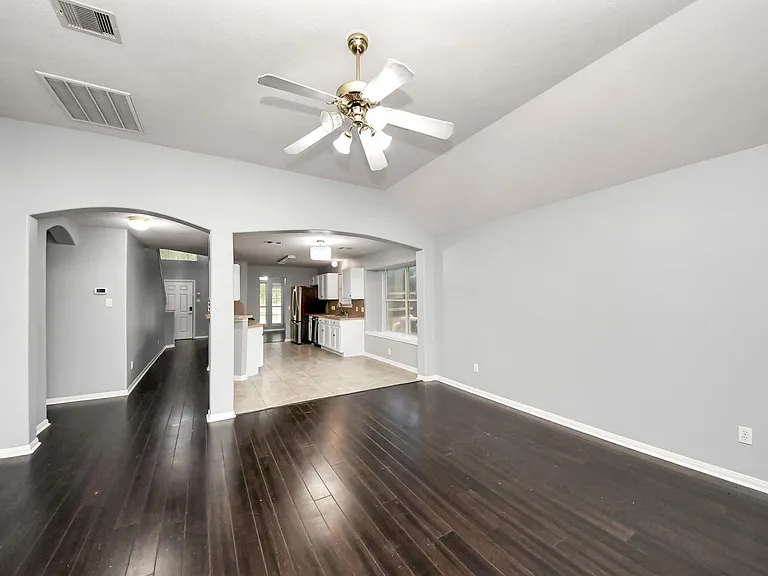 3506 Evergreen Square Trl — Photo 8