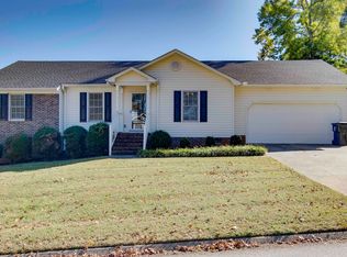 22 Chosen Ct, Greer, SC 29650