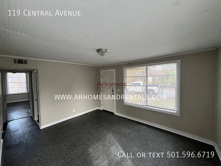 119 Central Ave — Photo 2