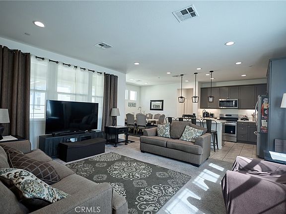 4th image of 9501 Retreat Pl