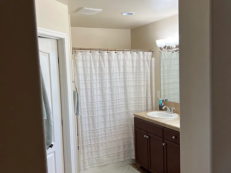 576 River Oaks Dr — Photo 28