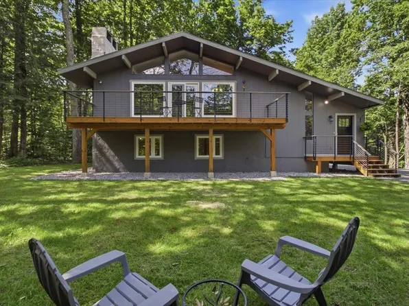 2 Corner Rock Road, Winhall, VT 05340