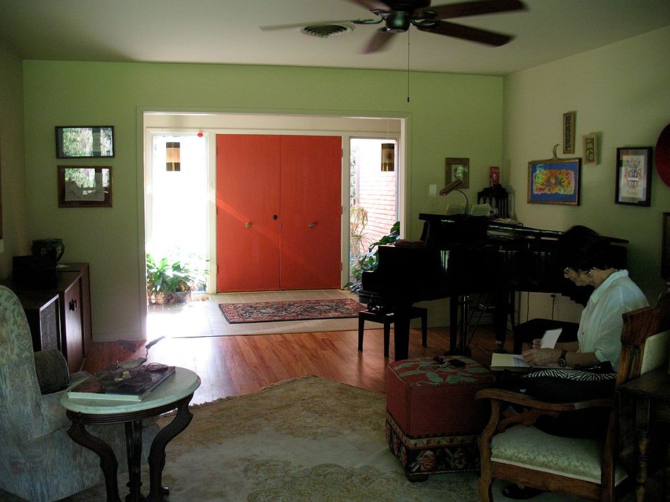 2nd image of 3906 Restbrook Pl