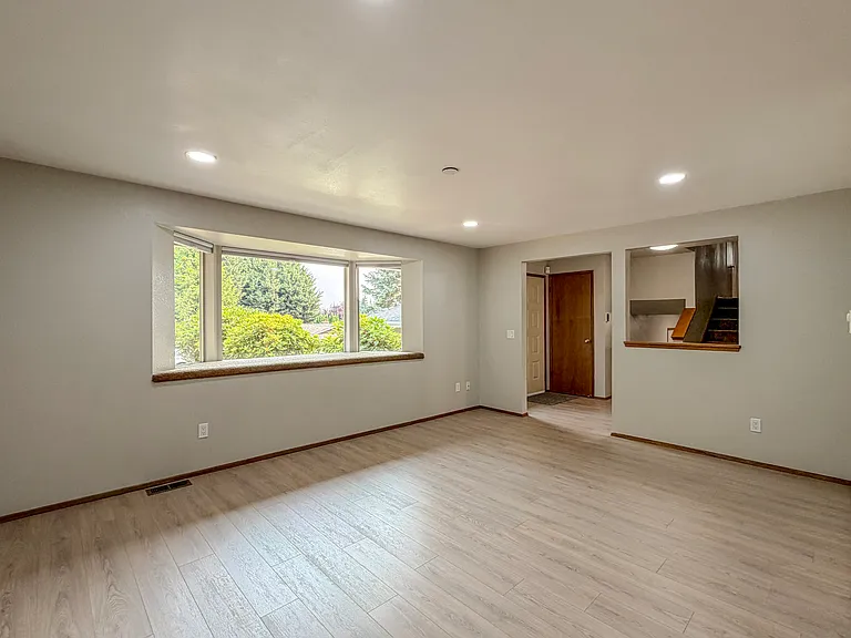 3212 109th St SE — Photo 6