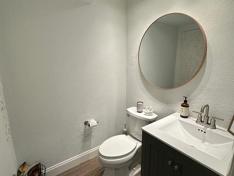 850 Meadowland Dr #D — Photo 5