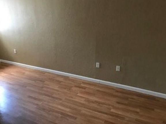 3rd image of 21215 NW 14th Pl #212