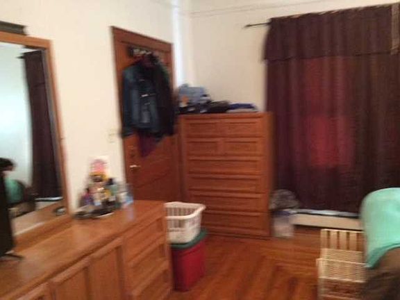 5th image of 250 Vineyard Ave #1