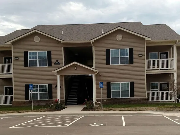 306 S Rockville Rd #29, Louisburg, KS 66053