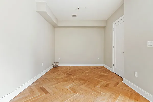 Sold by Douglas Elliman | media 4