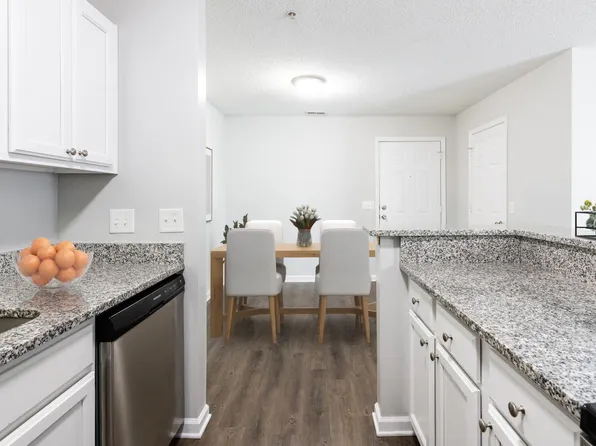 Crown Point at Crown Point Circle