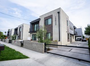 13932 Bessemer St UNIT B, Van Nuys, CA 91401