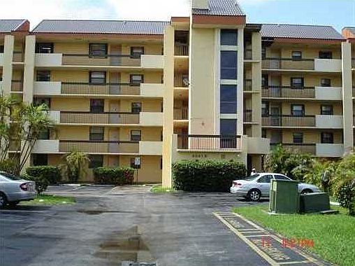 1st image of 8881 Fontainebleau Blvd #507
