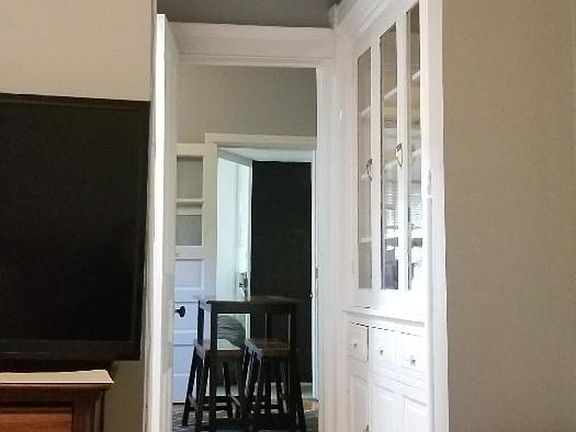 3rd image of 1502 W Waveland Ave #2R