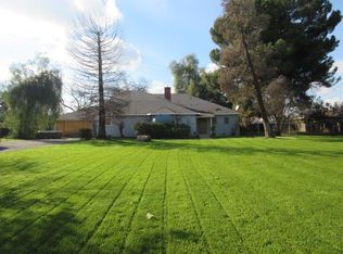 2589 N Barton Ave, Fresno, CA 93703